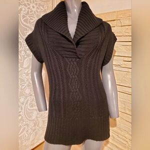 Banana Republic 100% Extra Fine Merino Wool Cable Knit Shawl Sweater